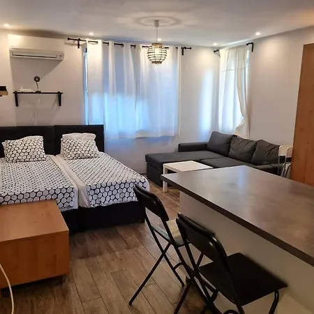 Slavyanska Apartment Varna