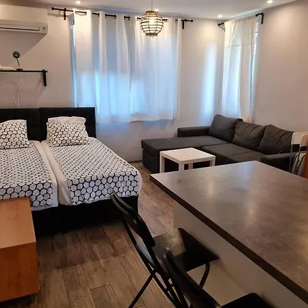 Apartman Slavyanska Várna
