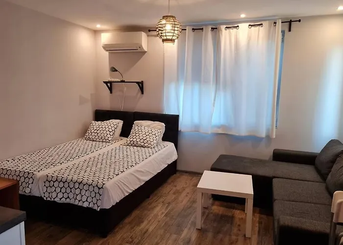 Apartman Slavyanska